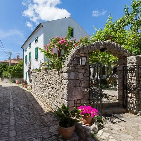 By The Sea - Losinj - 23106 Guest house 3*