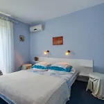 게스트하우스 By The Sea Osor, Losinj - 23106