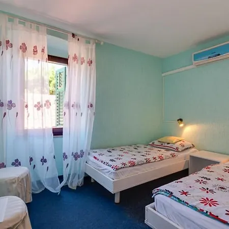 By The Sea Osor, Losinj - 23106 Gasthof 3*